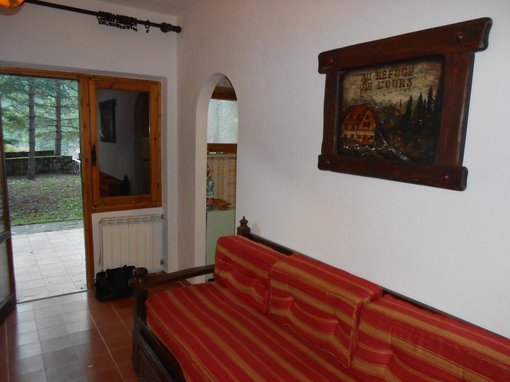 Appartamento Roccione Ovindoli Szoba fotó